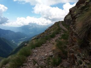 Following the sometimes narrow mountain trail on the Orobie Alps above the Vivione hut.